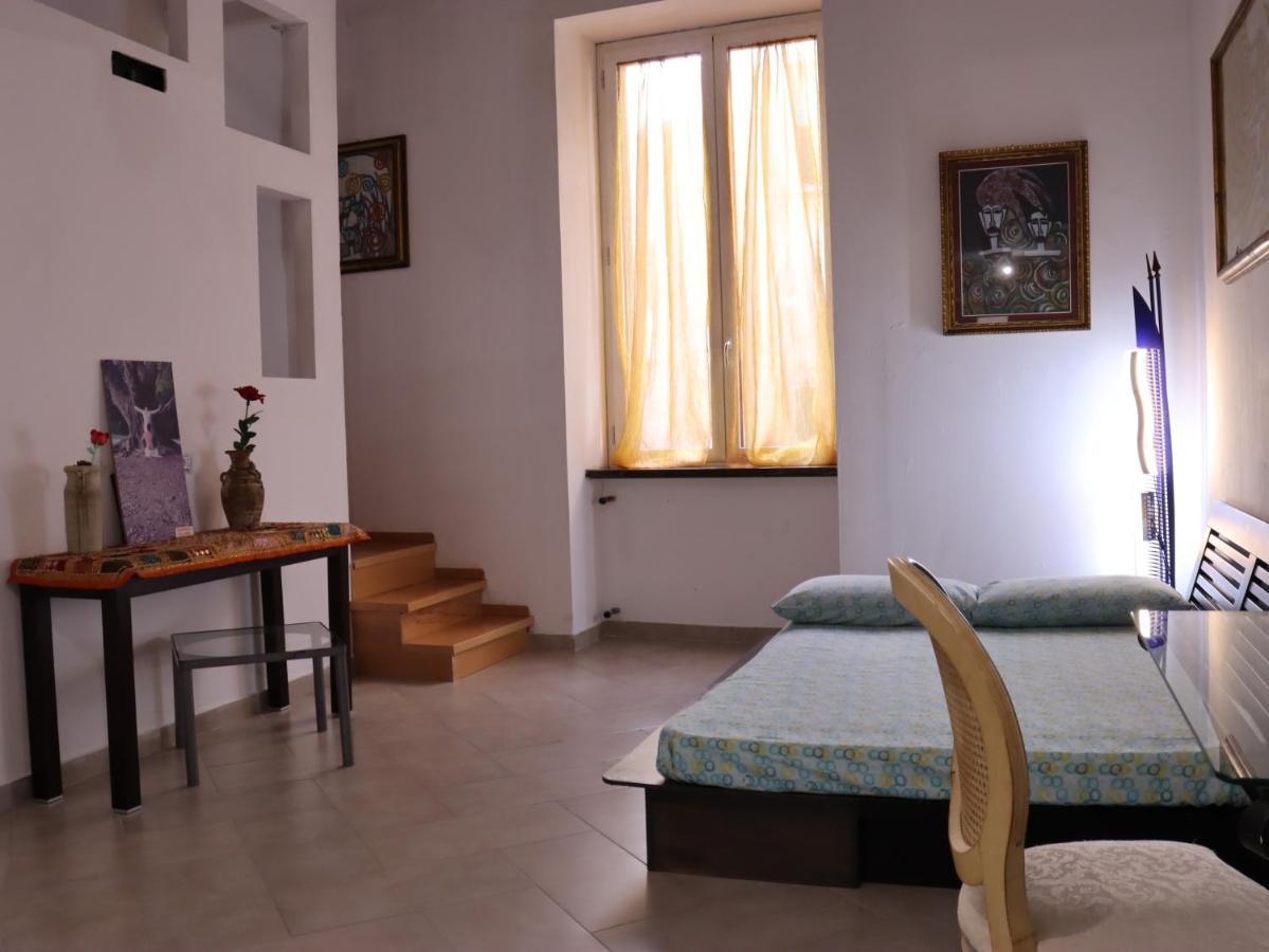 Viaggio Nel Cuore Dell'Arte Наполи Екстериор снимка
